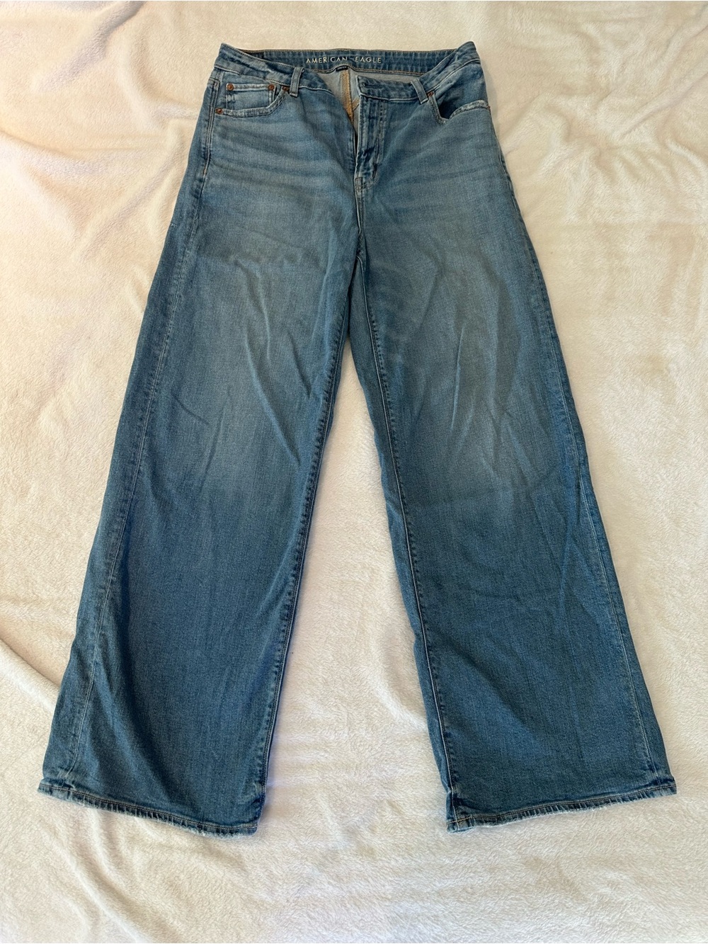 American Eagle - women’s jeans size 10 long